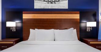 Avion Inn Near Lga Airport Ascend Hotel Collection - Queens - Makuuhuone