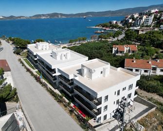Sahil Sitesi - Güllük - Milas - Edificio
