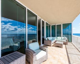 Beachfront 10th-Floor Condo w/Gulf View, Balcony, A/C, Shared Pool, Hot Tub, Gym - Perdido Beach - Balcony