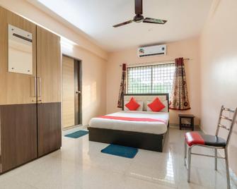 Hotel O Surya Residency - Bengaluru - Bedroom