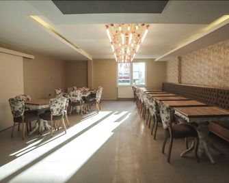 Royal Milano Hotel - Van - Restaurante