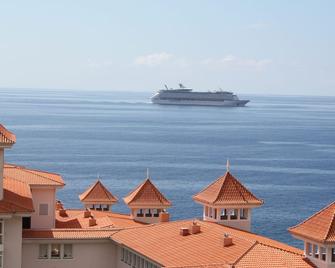Penthouse with three terraces with magnificent views. Madeira.Funchal. - Caniço - Outdoor view