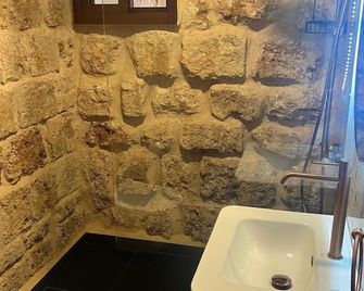 Villa Rosa Luxury Boutique Hotel - Batroun