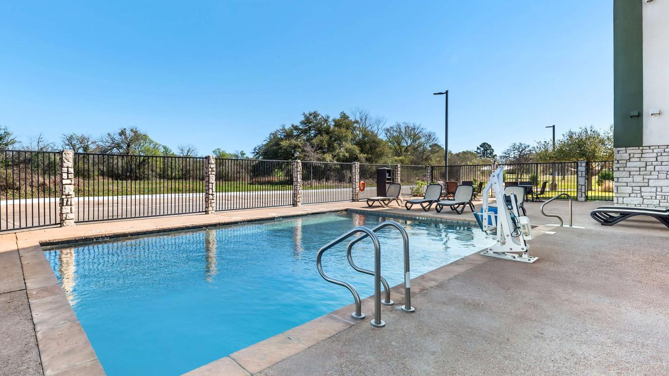 Best Western La Grange Inn & Suites
