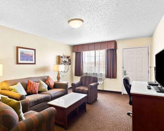 Best Western Llano - Llano - Huiskamer
