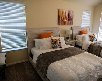 Rosenberg, Richmond, Katy, 2 Story, 10 Beds - Coopers Hill - Rosenberg - Bedroom