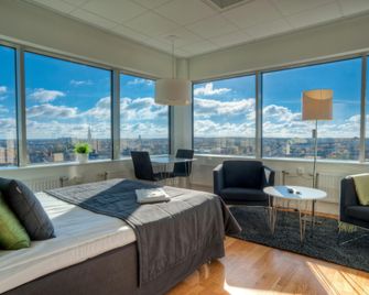 Sky Hotel Apartments Tornet - Linköping - Bedroom