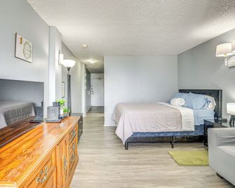 Daytona Beach Condo with Ocean-View Balcony! - Daytona Beach - Sypialnia