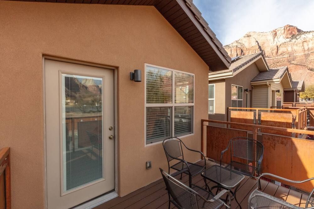 Balcony view of Townhome 6 in Springdale, at Zion National Park