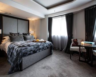 One Warwick Park Hotel - Royal Tunbridge Wells - Bedroom