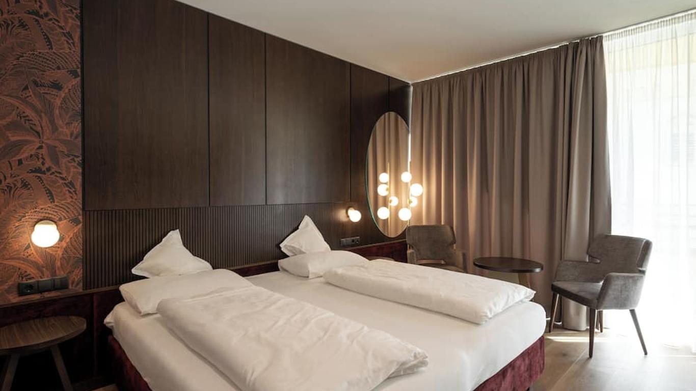 Dominik Alpine City Wellness Hotel - Adults only