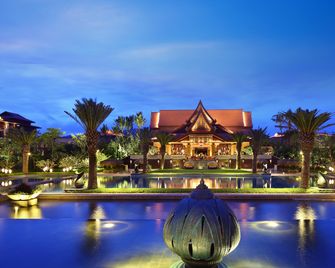 Crowne Plaza Resort Xishuangbanna Parkview By IHG - Xishuangbanna - Bâtiment
