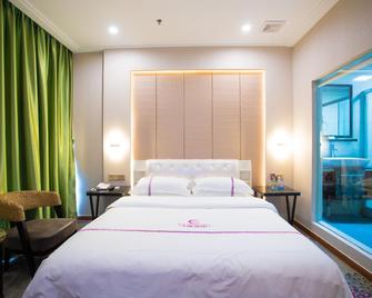 Baye Hotel - Cantón - Habitación