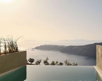 Andronis Concept Wellness Resort - Fira - Sala de estar