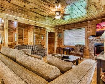 Swimming in Paradise Holiday home - Sevierville