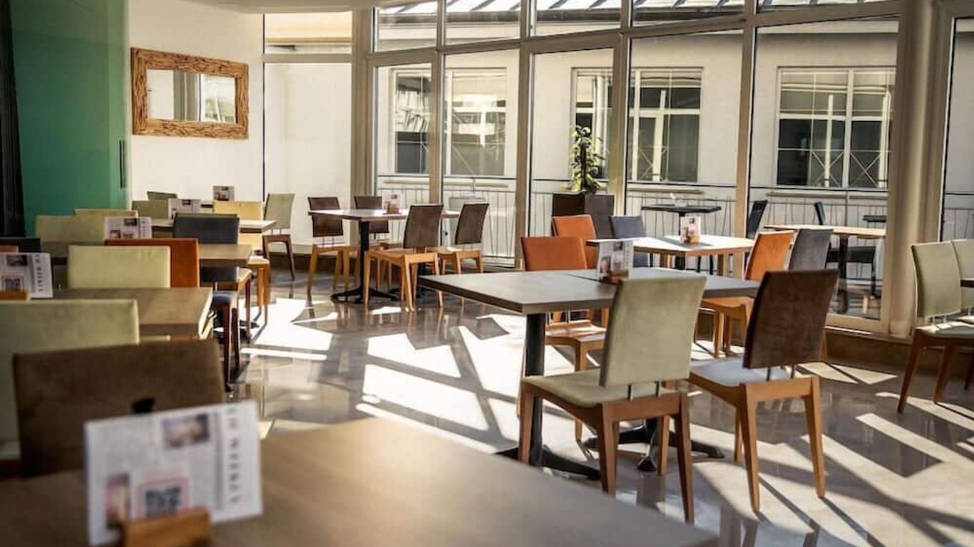 Barbara Piran Beach Hotel