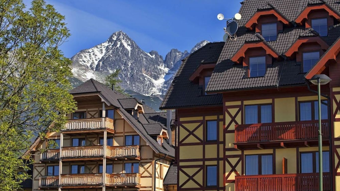 Aplend Kukucka Mountain Hotel & Residences