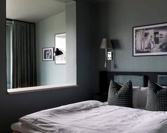 Quality Hotel Carlia - Uddevalla - Bedroom
