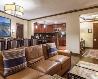 Aspen Ritz Carlton 2 Bedroom Residence Club Condo - Aspen - Salon