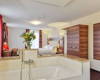 Abasto Hotel & Spa Maisach - Maisach