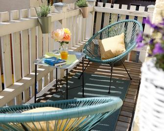 Stilvolle Fewo Rebland Balkon-Netflix-Parking - Baden-Baden - Patio