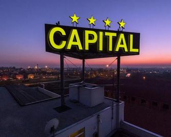 Hotel Capital - Rovigo - Balcony
