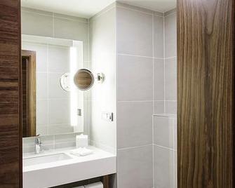 Four Points By Sheraton Istanbul Dudullu - Istanbul - Bathroom