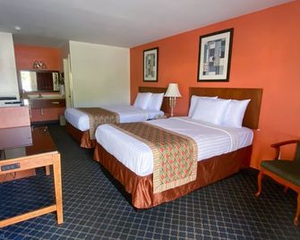 Royal Inn Richmond Hill- Savannah I-95 - ريتشموند هيل - غرفة نوم