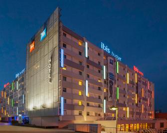 ibis Paris Porte de Bagnolet - Bagnolet - Bâtiment