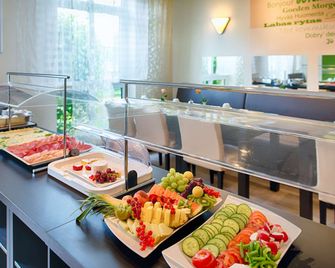 Achat Hotel Chemnitz - Chemnitz - Buffet