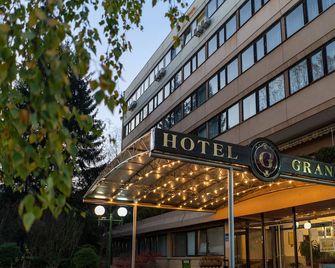 Hotel Grand - Sarajevo - Building