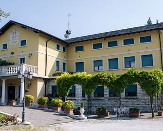 La Pina - Rezzato - Building