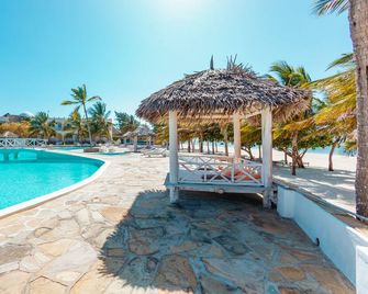 Twiga Beach & Spa - Watamu - Pool