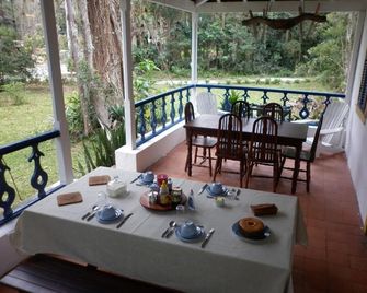 Bed & Breakfast Pouso Donana - Itaipava