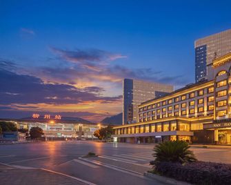 Nanjiang Hotel (Liuzhou High-speed Railway Station Branch) - Liuzhou - Gebäude