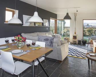 Awelon - Abersoch - Dining room