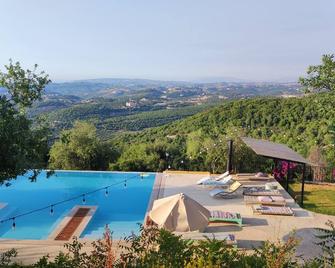Abdelli Terraces in Batroun - Batroun
