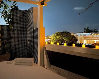 Les Lezards B&B - Cartagena - Balkong