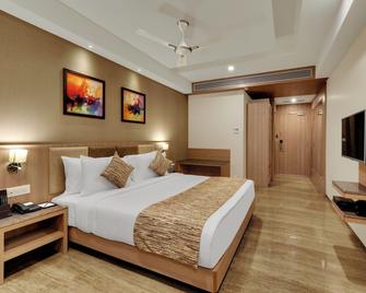 Anaya Beacon Hotel - Jamnagar - Bedroom