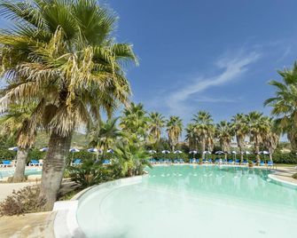 Prince Franklyn Hotel - Castellabate - Piscina