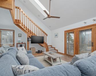 5255 - Sounds Perfect by Resort Realty - Kill Devil Hills - Sala de estar