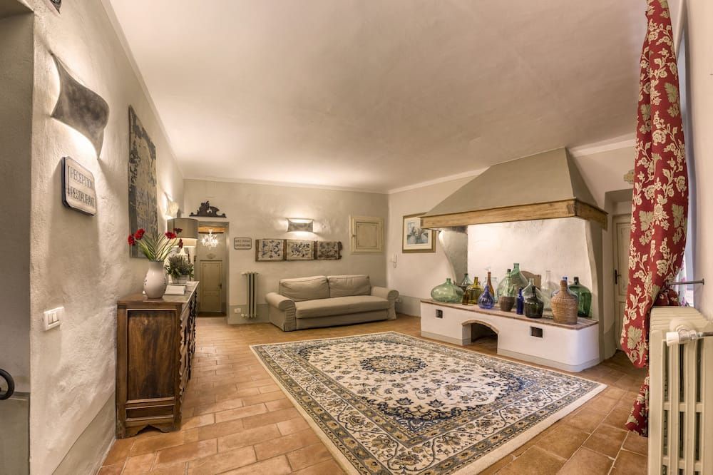 أجريتوريزمو إل سيجريتو دي بيترافيتا - سان جيميجنانو - غرفة معيشة