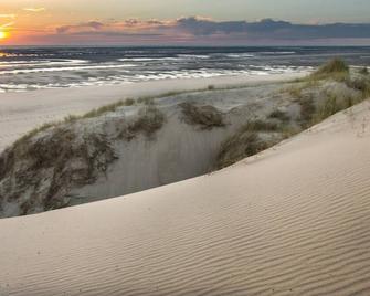 La tour de la claustrale atypical accommodation change of scenery and tranquillity guaranteed - Echinghen - Beach