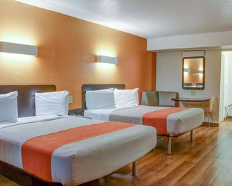 Motel 6-Bishop, Ca - Bishop - Schlafzimmer