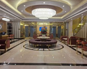 Grand Continental - Prayagraj - Lobby