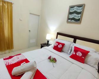 Bakom Inn Syariah - Bogor - Bedroom