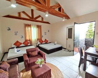 Rehm Rooms for Rent - Tagaytay - Habitación