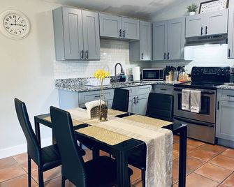 Our Happy Place - Rockledge - Cocina
