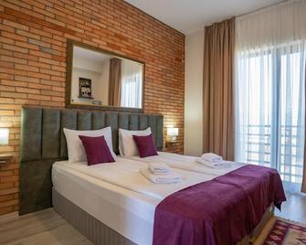 Château Mosmieri Hotel & Winery - Telavi - Bedroom