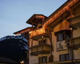 Berg Hotel Latemar Spitze - Vigo di Fassa - Clădire